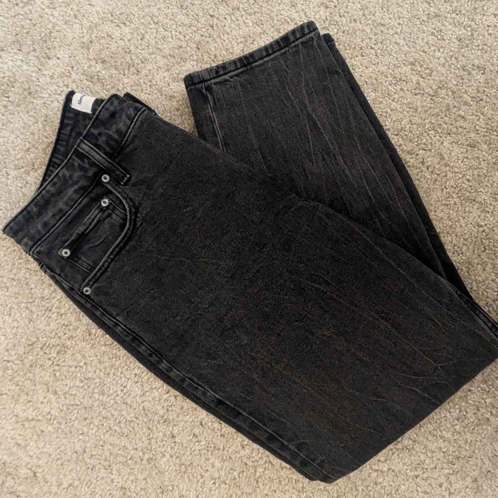 Black High-Waist Straight Leg Mom Jeans